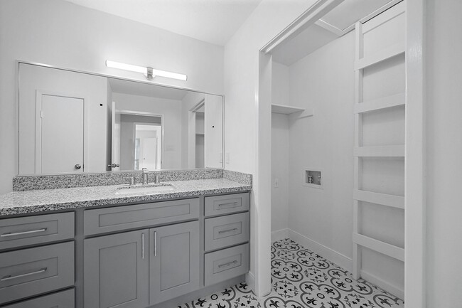 Bathroom - 2nd Floor - Laundry Area - Washer/Dryer - 8801 Hammerly Blvd