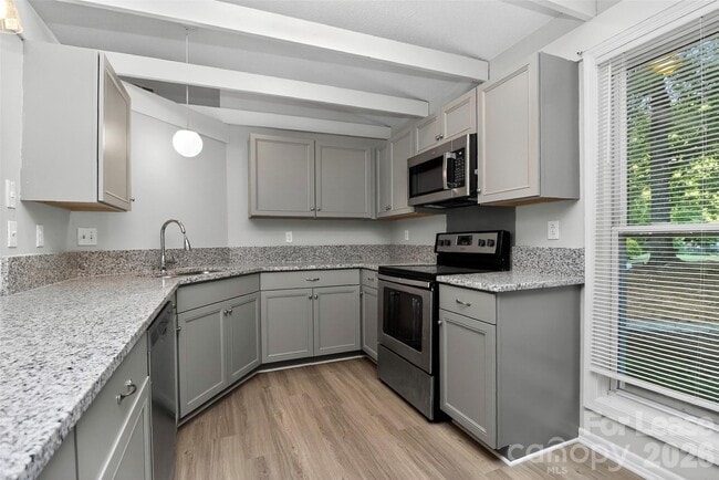 Building Photo - 6300 Dwightware Blvd