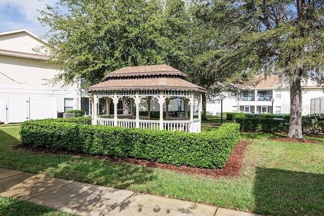 Building Photo - 8838 Coral Palms Ct