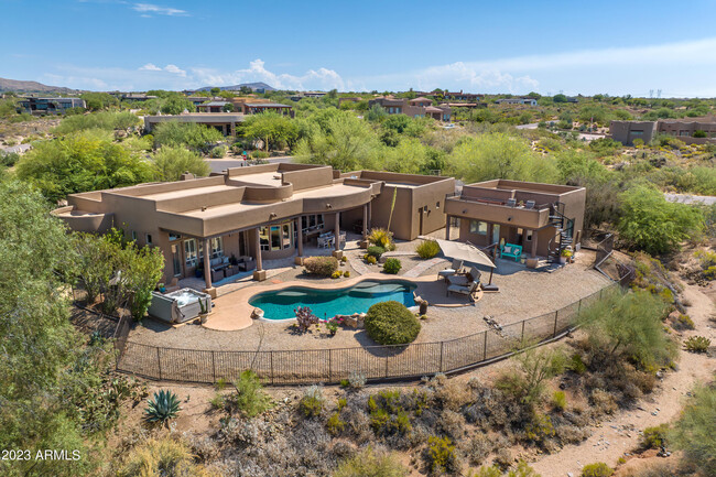 Building Photo - 10989 E Taos Dr