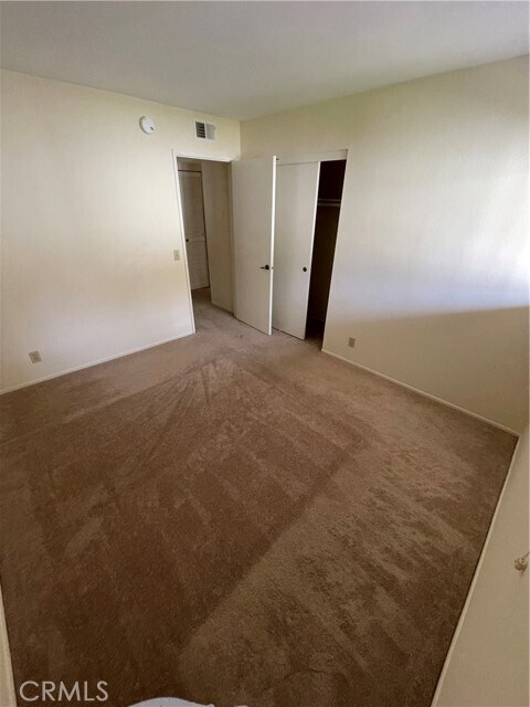 Building Photo - 1833 Caddington Dr