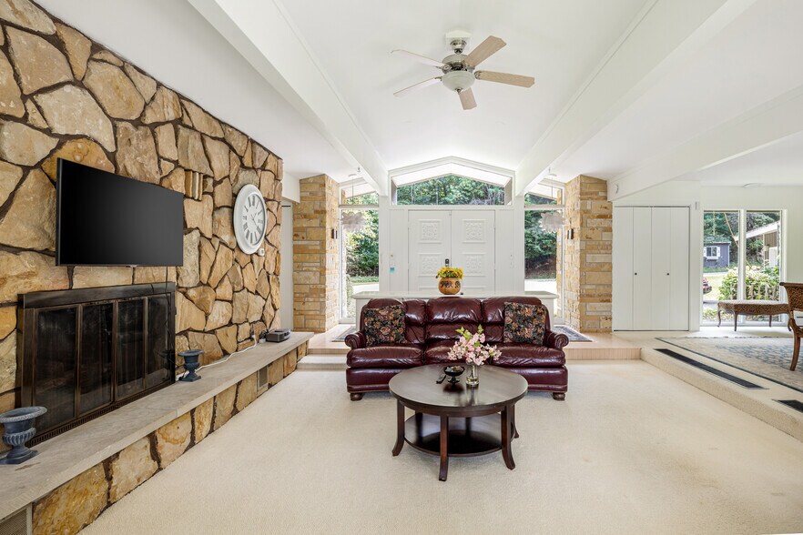 Building Photo - 3528 Potter Rd