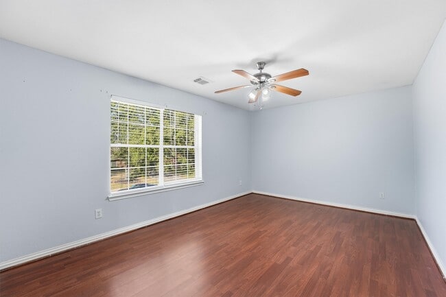 Building Photo - 9602 Tree Sparrow Ln