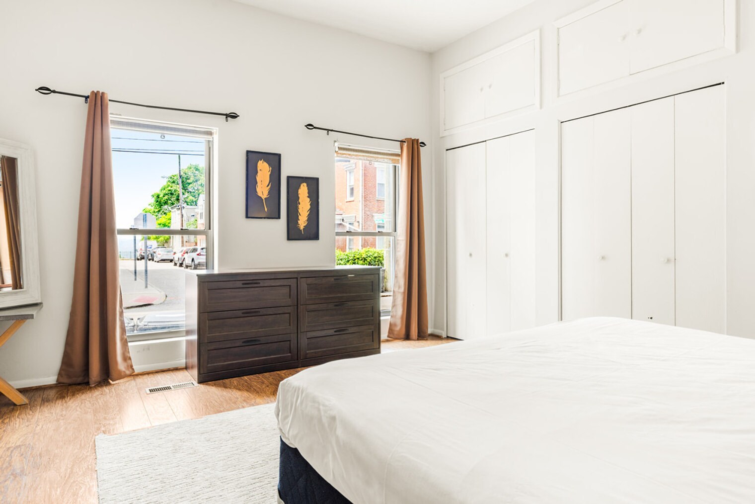 Building Photo - 962 Pavilion St