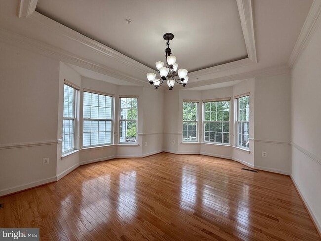 Building Photo - 4415 Medallion Dr