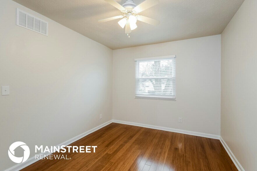 Building Photo - 6125 Park Rd