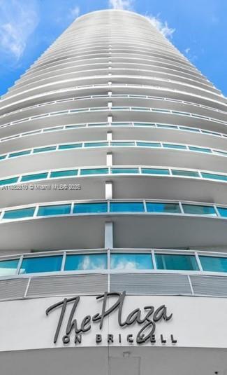Building Photo - 951 Brickell Ave
