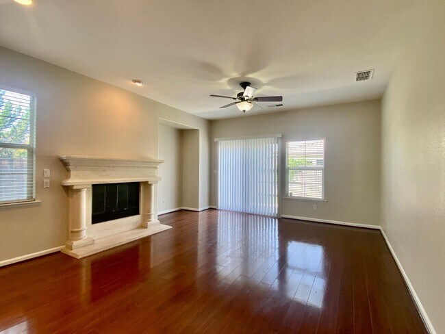 Building Photo - 3600 Silverwood Rd