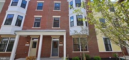Building Photo - 414 Chapel Alley