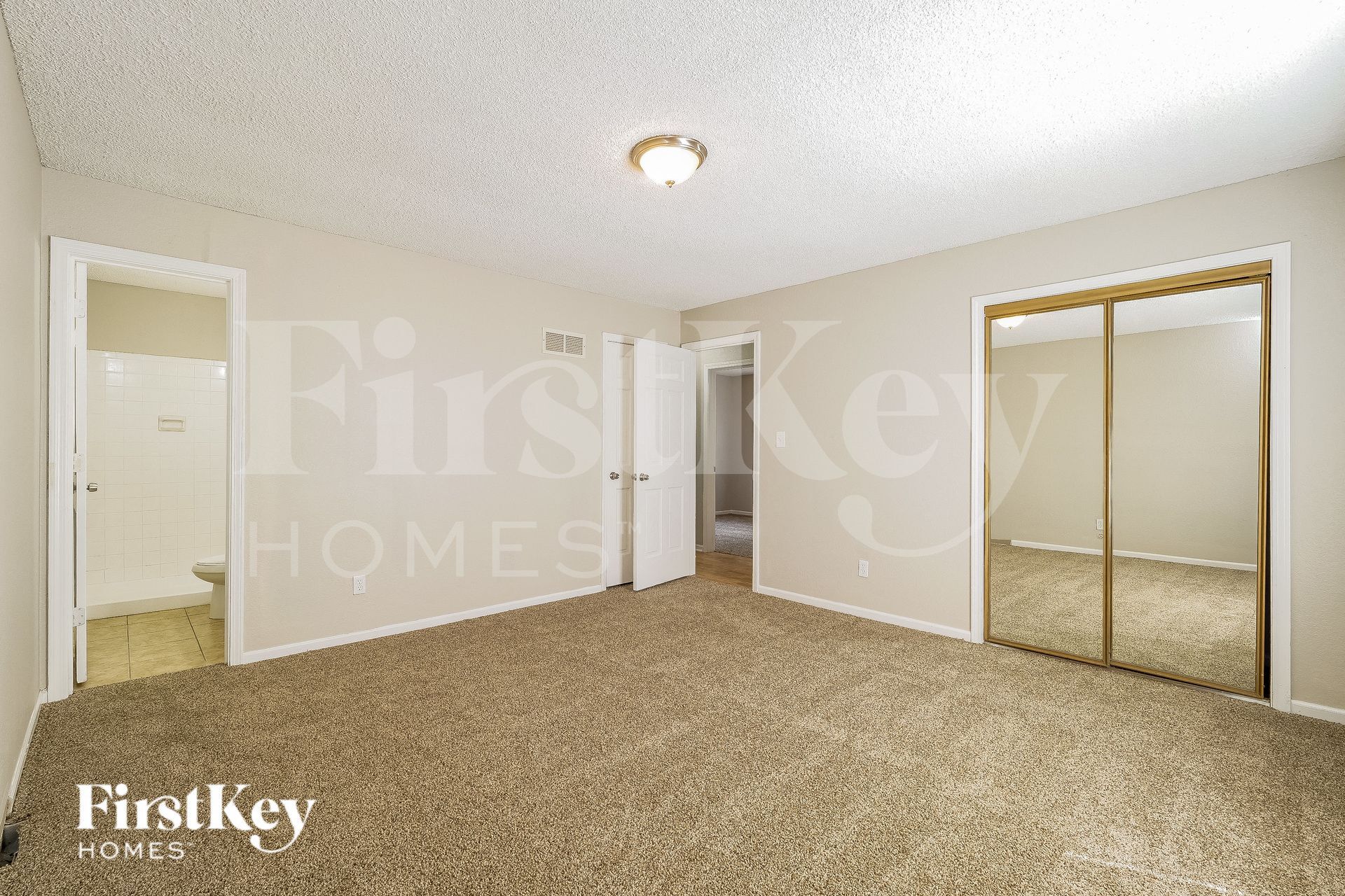 Building Photo - 2906 NW 3rd Terrace