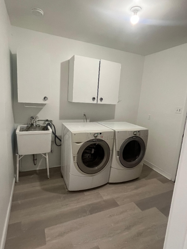 Building Photo - 617 Stratford Ave