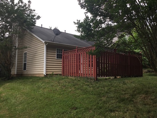 Building Photo - 9024 Little Hampton Pl