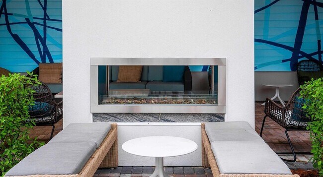 Building Photo - 110 Zora Pl