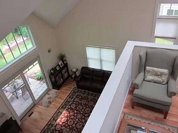 Building Photo - 17 Courtyard Pl