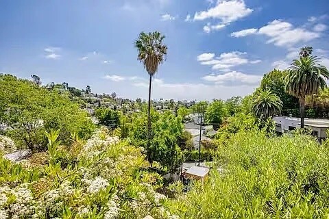 Building Photo - 2597 Dearborn Dr