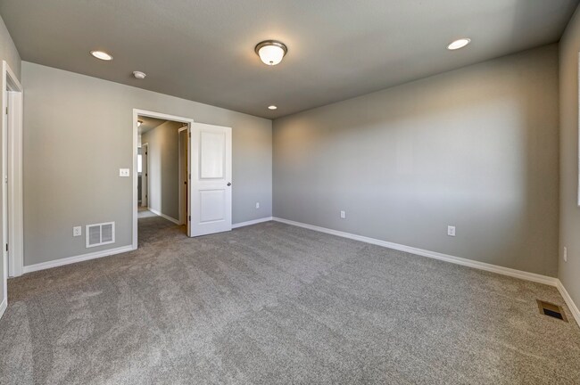 Building Photo - 7508 Frigid Air Pt