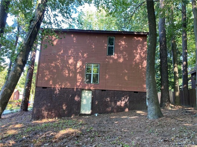 Building Photo - 315 Narwhal Ct