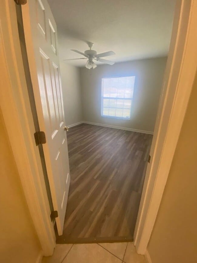 Building Photo - 1 Ryarbor Dr