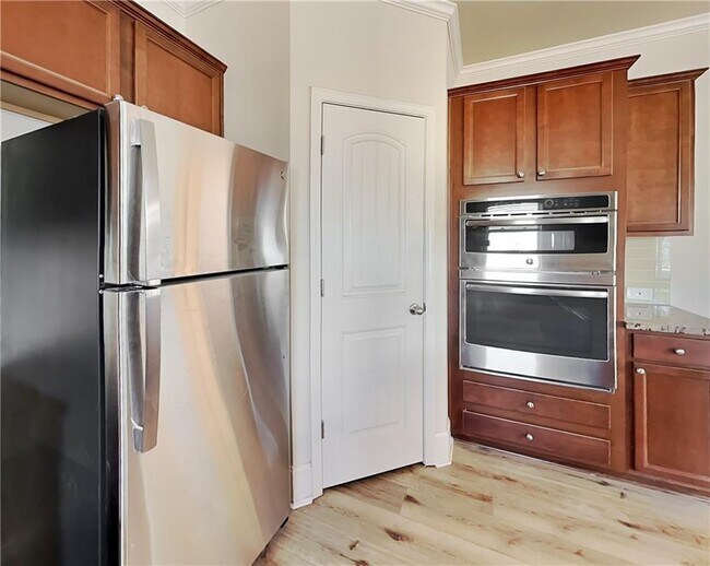 Building Photo - 7770 Harbison Hollow Ln