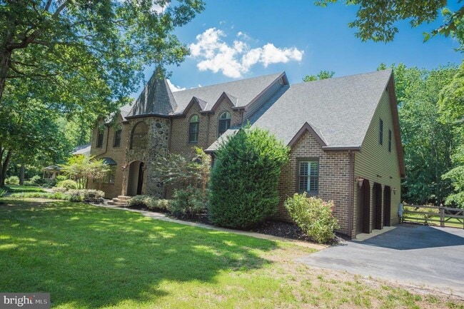 Building Photo - 5482 Royal Mile Blvd