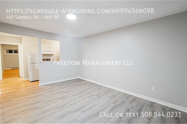 Building Photo - 440 Sawmill Rd