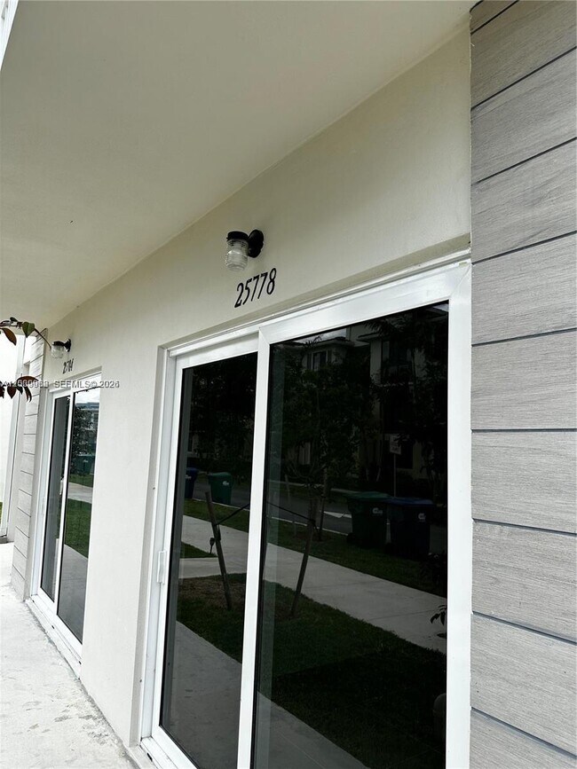 Building Photo - 25778 SW 143rd Path