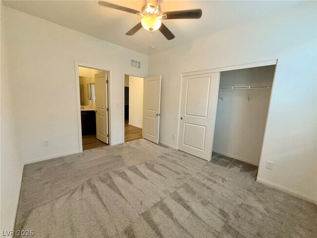 Building Photo - 728 Wild Highlands Ln