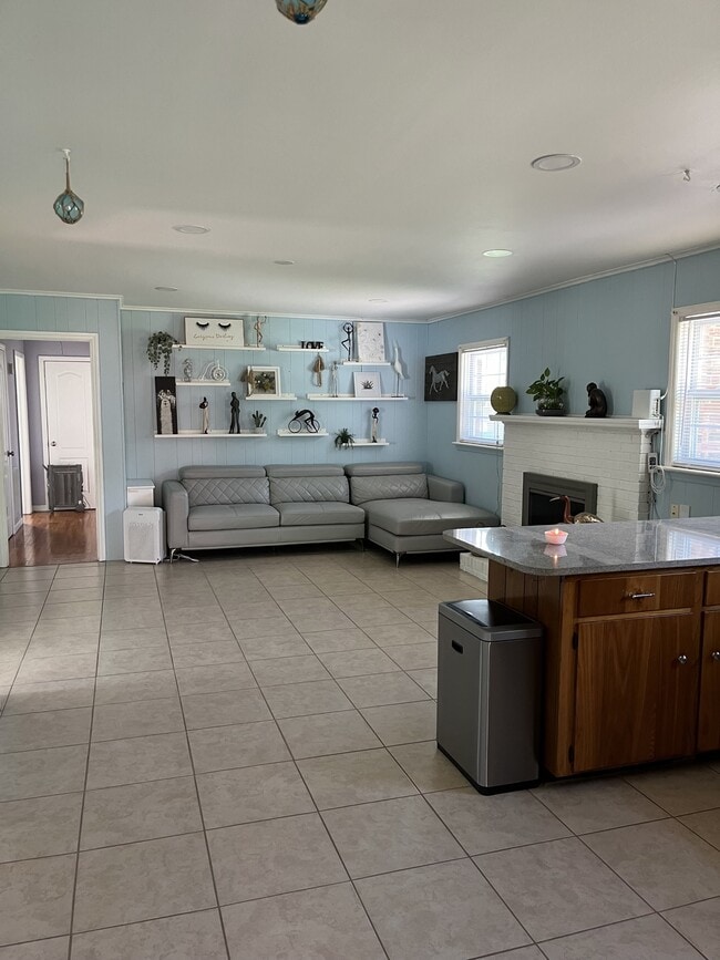 Building Photo - 3918 Havenwood Rd