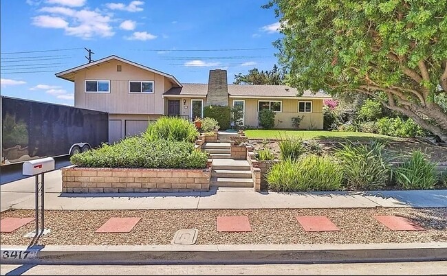 Building Photo - 3401 Calle Quebracho