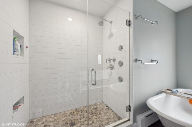 Building Photo - 1504 Ashland Ave