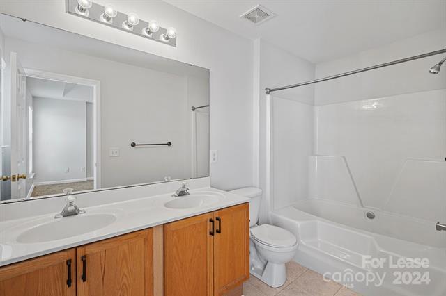 Building Photo - 1965 Charlotte Hwy