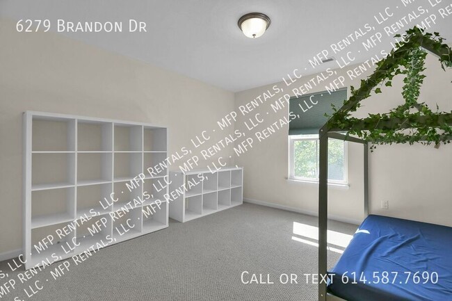 Building Photo - 6279 Brandon Dr