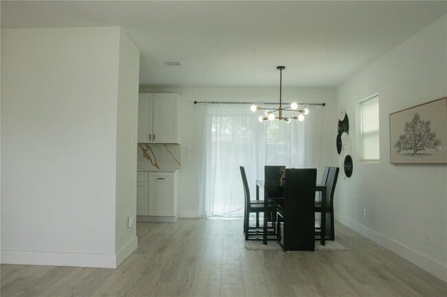 Building Photo - 4834 Ute St