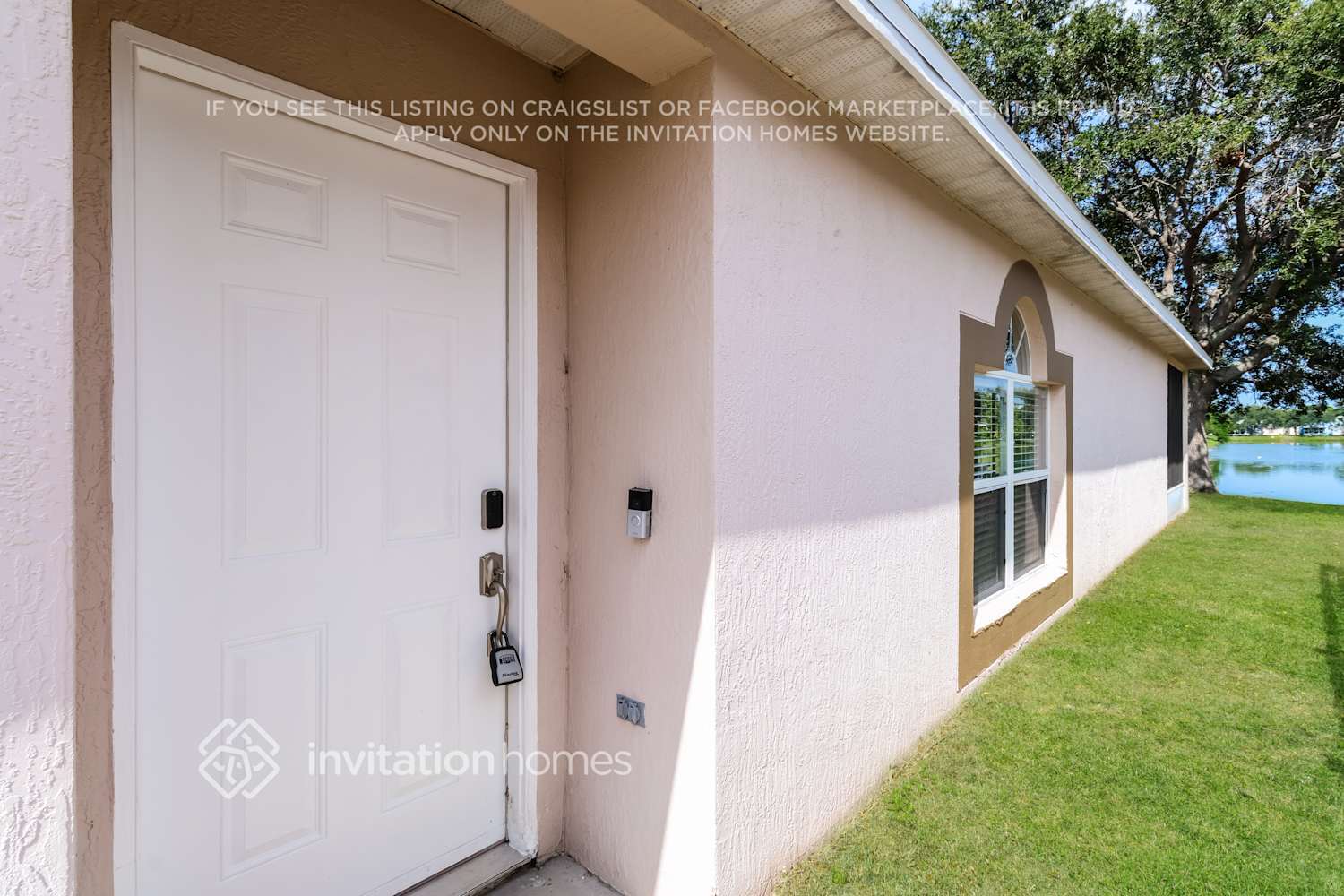 Building Photo - 2733 Maderia Cir