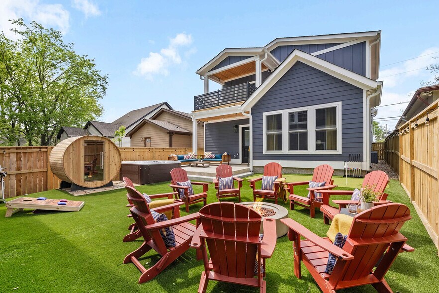 Building Photo - 930 Morrison St