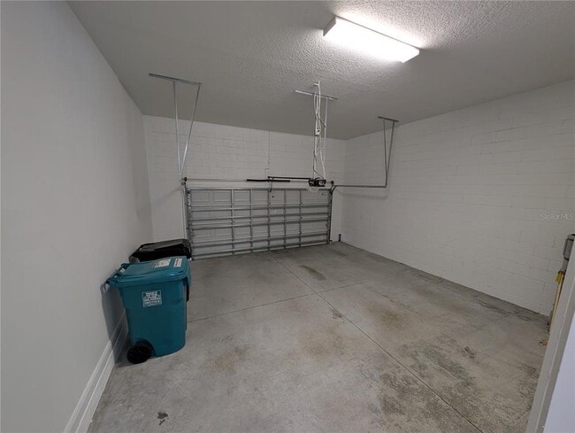Building Photo - 14236 Walcott Avenue