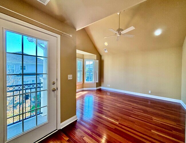 Building Photo - 25 MALLARD Pl