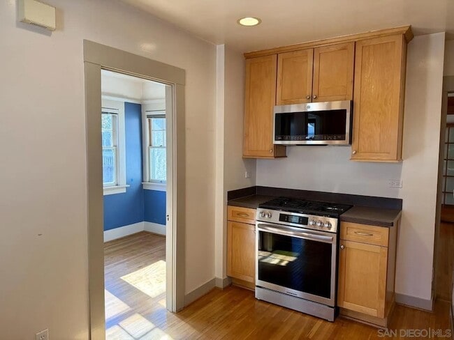 Building Photo - 3917 Hawk St