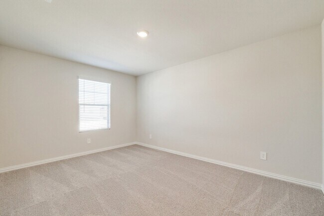 Building Photo - 111 Caliber Ct