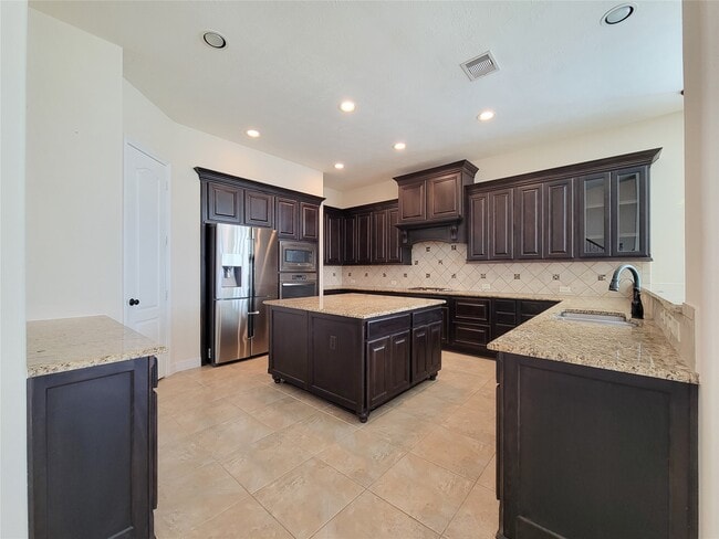 Building Photo - 2822 Ember Pass Ln