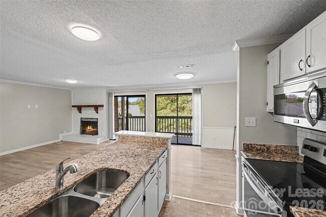 Building Photo - 10971 Harrowfield Rd
