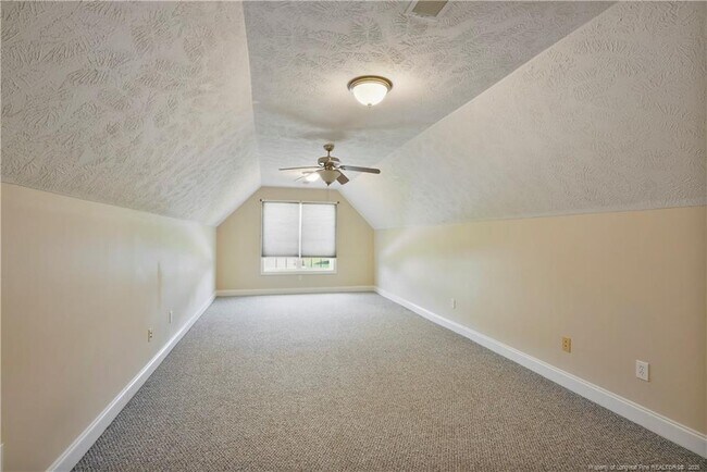 Building Photo - 2813 Franciscan Dr