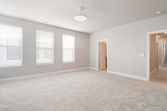 Building Photo - 1247 Shaw View Aly