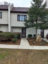 Building Photo - 55 Wilshire Heights Dr