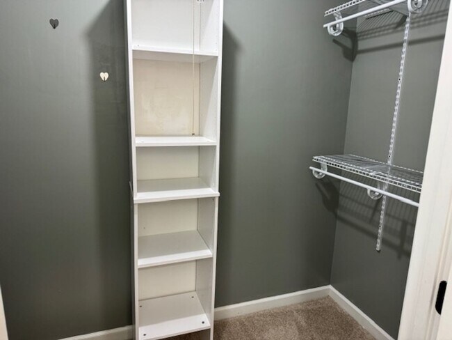 Building Photo - 200 Snead Rd