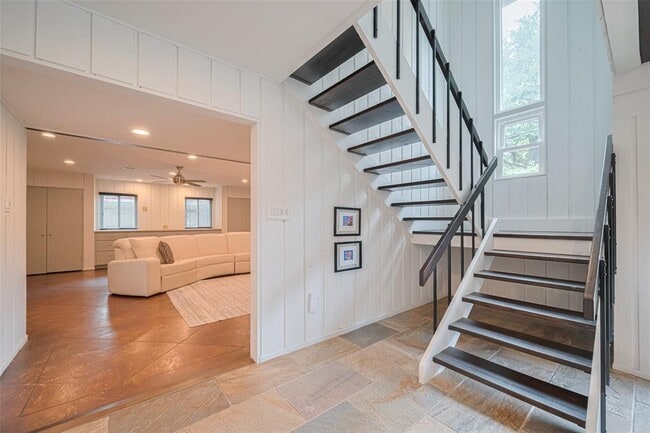 Building Photo - 13622 Comely Ln