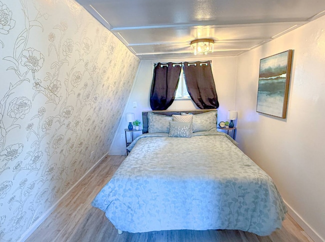 Building Photo - 1419 150th Pl NW