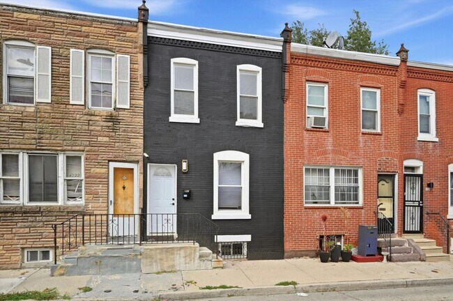 Building Photo - 1224 N St Bernard St