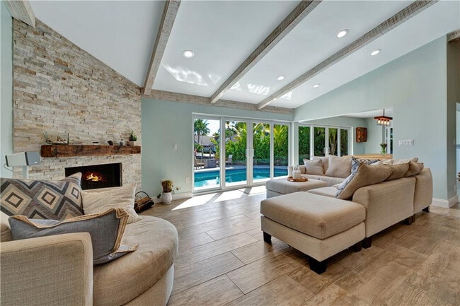 Building Photo - 2711 Boone Dr