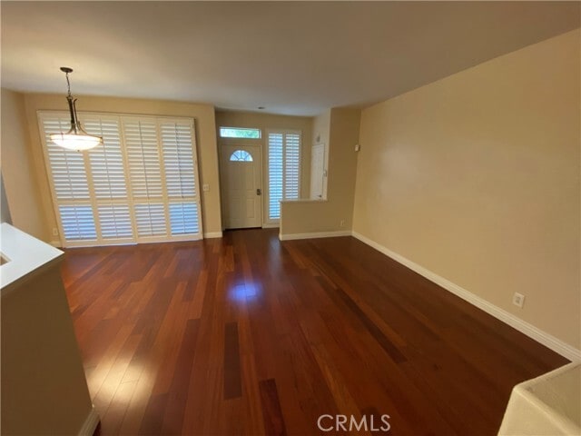 Building Photo - 1121 S Positano Ave